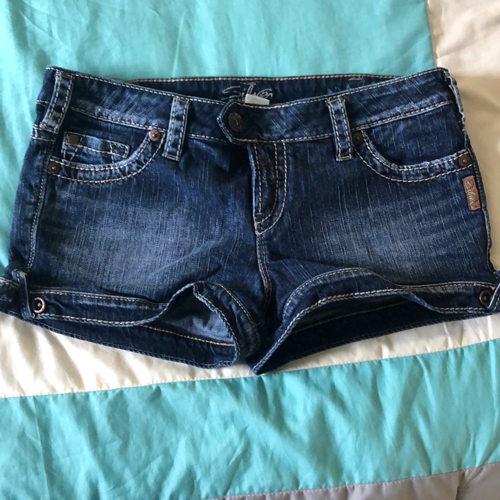 Silver Size 31 shorts